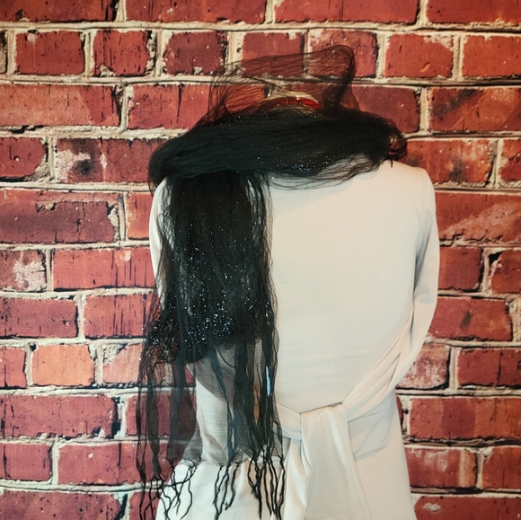 Black Sparkly 100% Silk Scarf by Twiggy - Picture 8 of 9